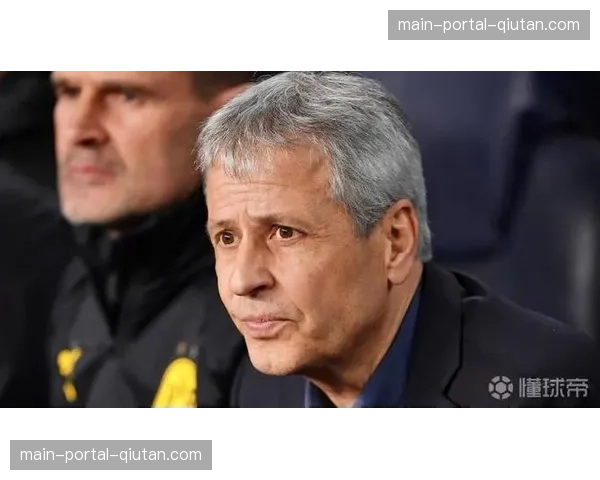 尼斯主帅法夫尔出席发布会，回应帅位传闻